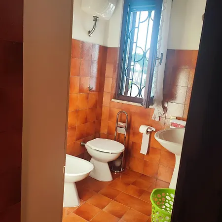 M Prázdninový dům Porto Columbu - Perd'E Sali